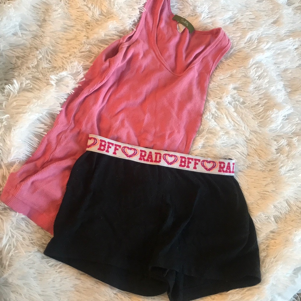 Tank and short set! 🌈💕